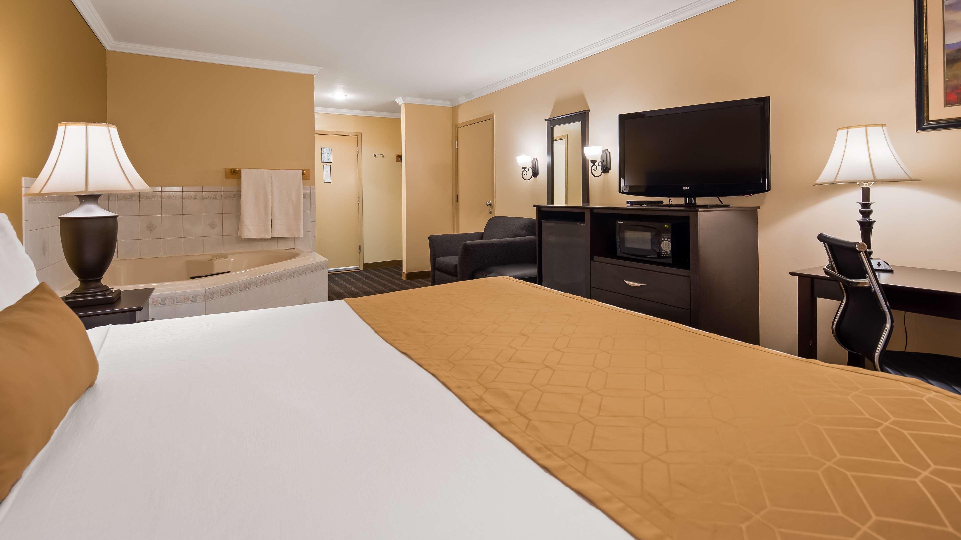 Best Western Inn & Suites Ontario Exterior foto